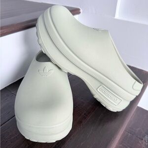 Adidas Originals AdiFom Stan Mule in HALO GREEN, size 7, NEW